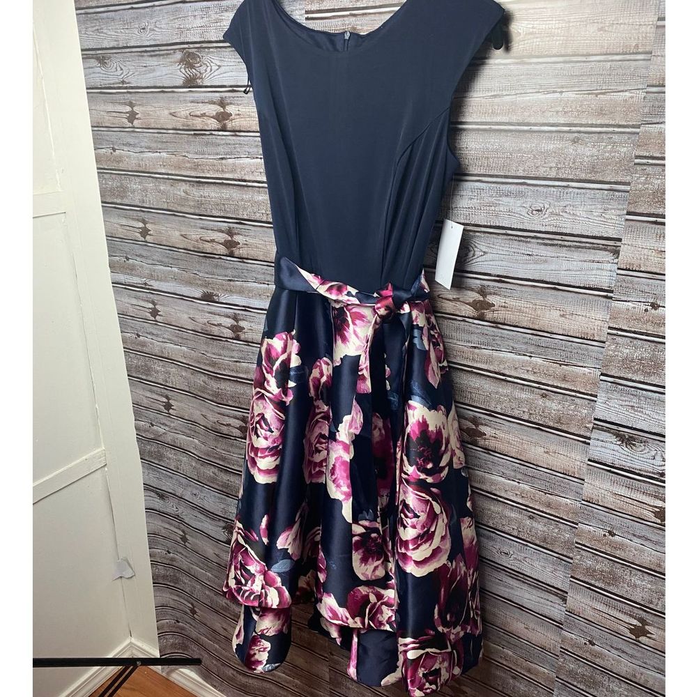 ALEXA B NITES FLORAL  DRESS           cc - Picture 2 of 6